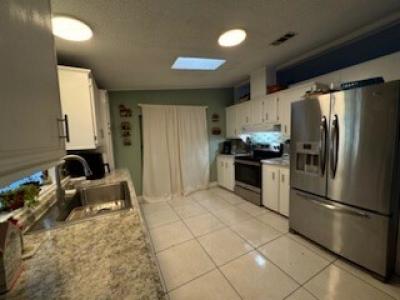 Photo 4 of 14 of home located at 6523 NW 36th Ave Coconut Creek, FL 33073