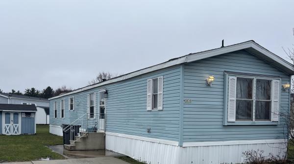 1996 Redman 241 Mobile Home For Sale