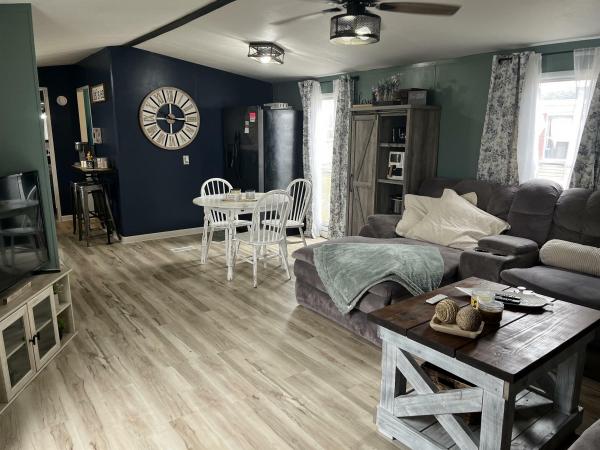 1996 Redman 241 RG1  Home