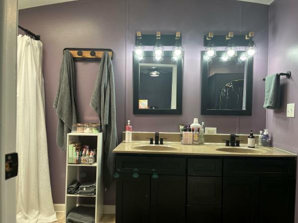 1996 Redman 241 RG1  Home