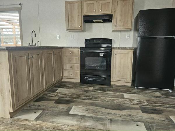 2019 Oak Creek Nexus 9166 Manufactured Home