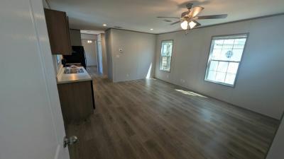 Photo 4 of 11 of home located at 1630 Balkin Rd #55 Tallahassee, FL 32305