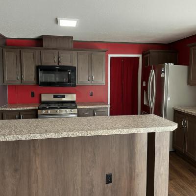 Mobile Home at 21512 Clochette Dr, Site #1411 Macomb, MI 48044