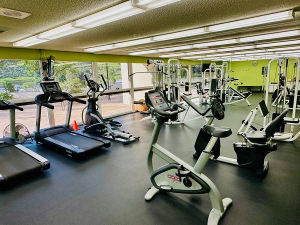 1976 Hillcrest n/a Mobile Home