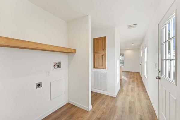 2023 51TMP14401ZH23  Home