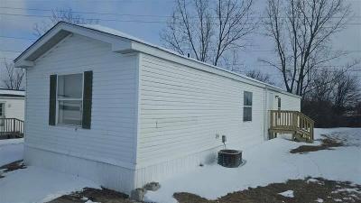 Mobile Home at 4319 Brimstone Rd. Fort Wayne, IN 46825