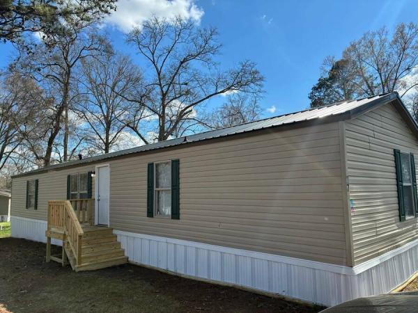 Photo 1 of 2 of home located at 2621 Jeffersonville Rd #27 Macon, GA 31217
