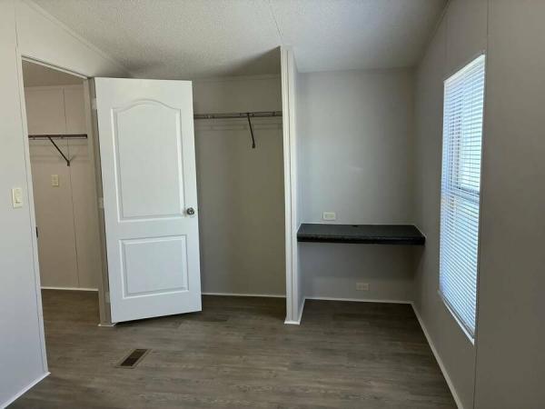 2018 15-1672-3B  Home