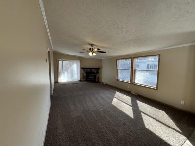 Photo 4 of 15 of home located at 169 Apollo Circle Flushing, MI 48433