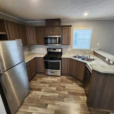 Mobile Home at 2324 Birch St Liberty, MO 64068