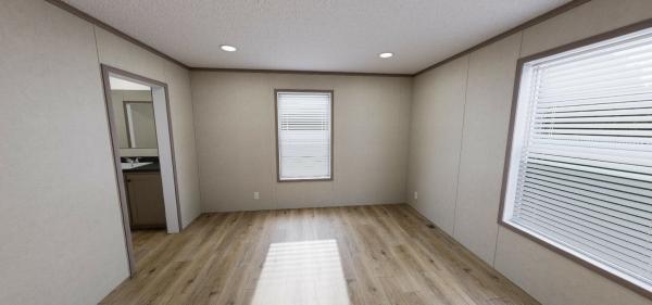 2026 Clayton 5628-CC52 Compass 56  Home