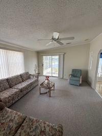 1993 SUNC Manufactured Home