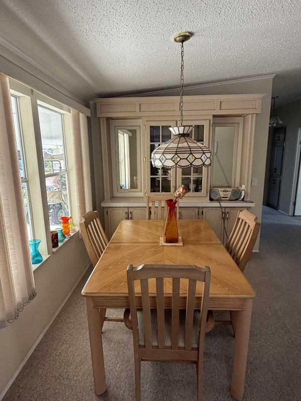 1993 SUNC Manufactured Home