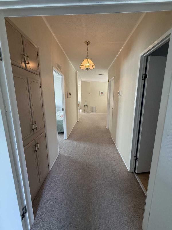 1993 SUNC Manufactured Home