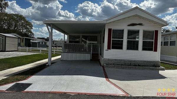 Photo 1 of 2 of home located at 37811 Chancey Rd Zephyrhills, FL 33541
