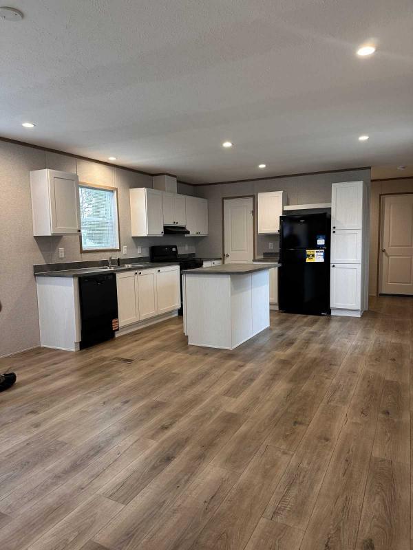 2025 Champion Prime Mobile Home