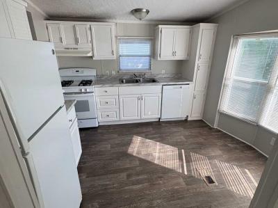 Photo 4 of 7 of home located at 371 Diamond Circle Whitmore Lake, MI 48189