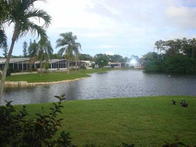 Photo 3 of 3 of home located at 1494 Gulf Coast Dr Naples, FL 34110