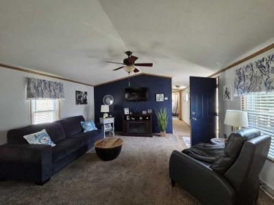 Photo 2 of 10 of home located at 3370 Abbey Ln Wixom, MI 48393