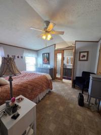 2000 Skyline Manufactured Home