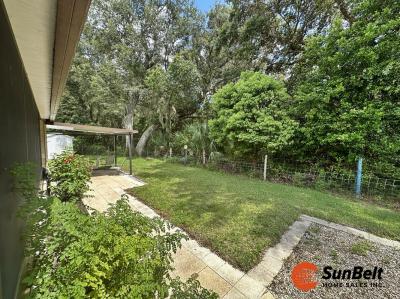 Photo 5 of 20 of home located at 2934 Griffin View Drive Lot 69 Lady Lake, FL 32159