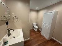 1975 SEAB Manufactured Home