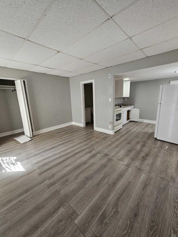  Mobile Home For Sale