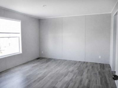 Photo 4 of 5 of home located at 425 S Shoup St Lot 199 Angola, IN 46703