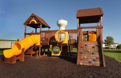 Photo 5 of 6 of home located at 2027 Roundtable Rd North Mankato, MN 56003