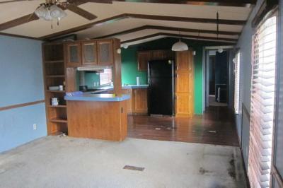 Photo 5 of 8 of home located at 1817 Collins Court Milford, MI 48381