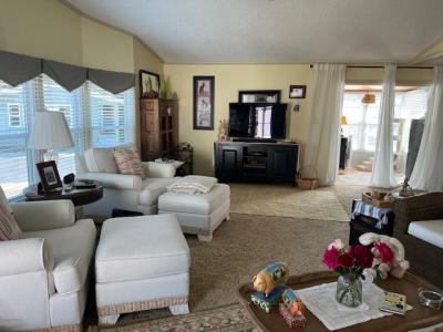 Photo 4 of 52 of home located at 100 Hampton Rd Lot 81 Clearwater, FL 33759