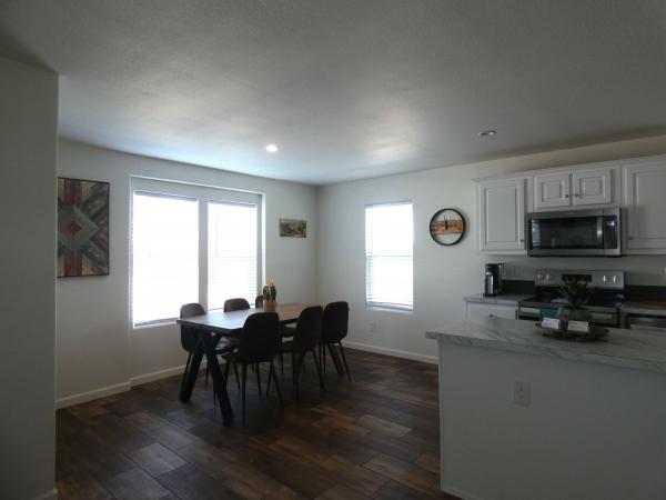 2025 Champion SRE2844PC Mobile Home