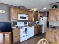 1990 Skyline Manufactured Home