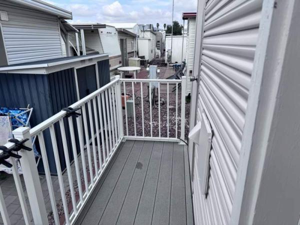 1990 Skyline Manufactured Home