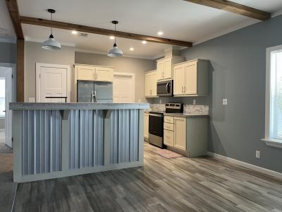 Photo 2 of 12 of home located at 81 Sandhill Drive North Fort Myers, FL 33903