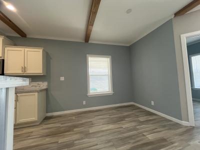 Photo 5 of 13 of home located at 81 Sandhill Drive North Fort Myers, FL 33903