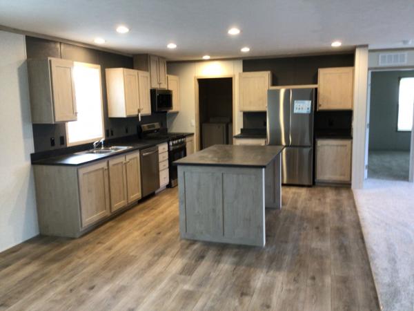 2026 Champion RAPB2852H32170 Mobile Home