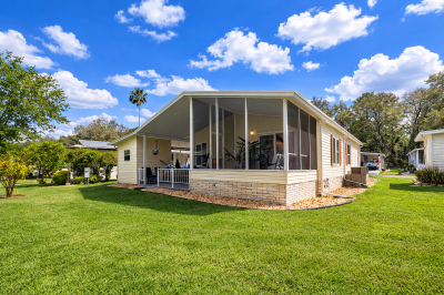 Photo 4 of 20 of home located at 2690 S. Pebblebrook Dr. Homosassa, FL 34448