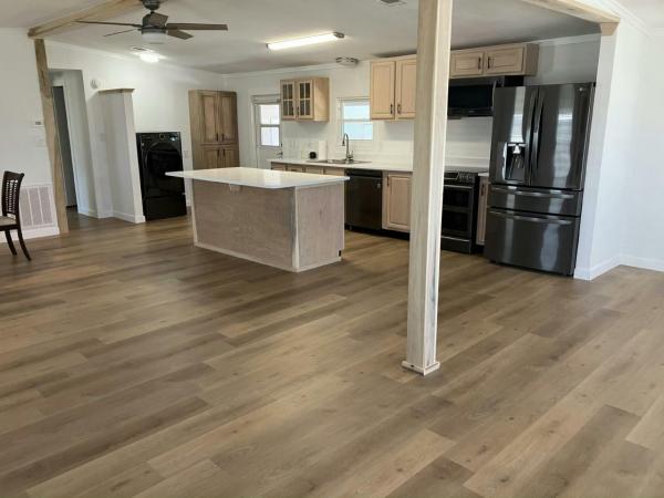 1985 Twin Manufactured Home