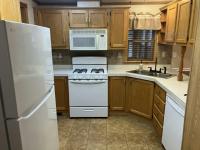 2000 Pine Grove G74 Manufactured Home