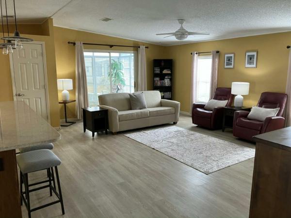 1989 Home HS Manufactured Home