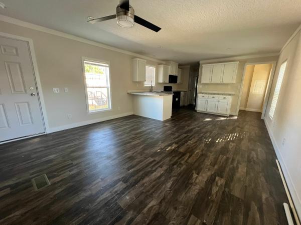 Photo 1 of 2 of home located at 9359 103rd St Lot #112 Jacksonville, FL 32210