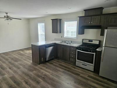 Photo 3 of 7 of home located at 26119 Second St  #79 Taylor, MI 48180