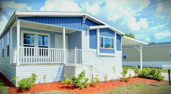 2022 Champion Signature Series Manufactured Home