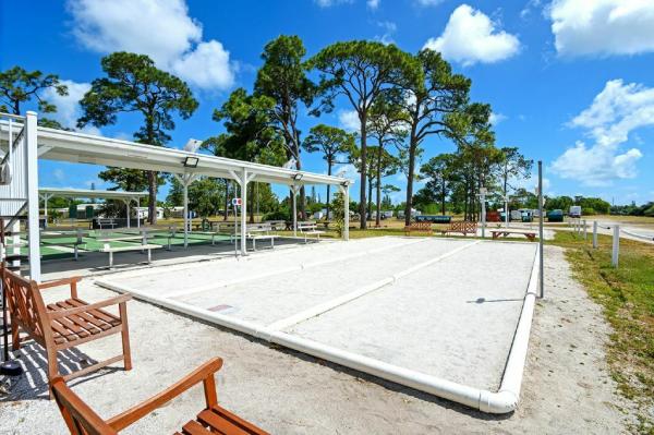 2022 Champion Signature Series Manufactured Home