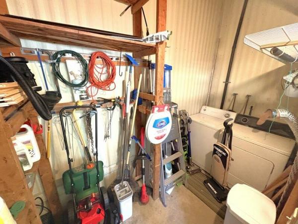 1982 SCHU UNK Mobile Home