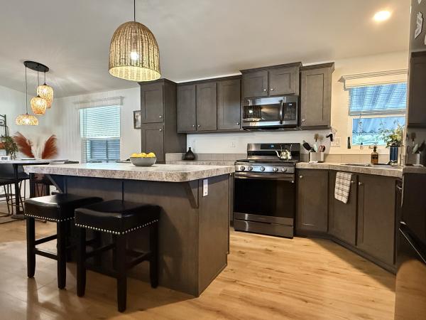 2018 1200755 FLEETWOOD HOMES INC 220CL24563P Mobile Home