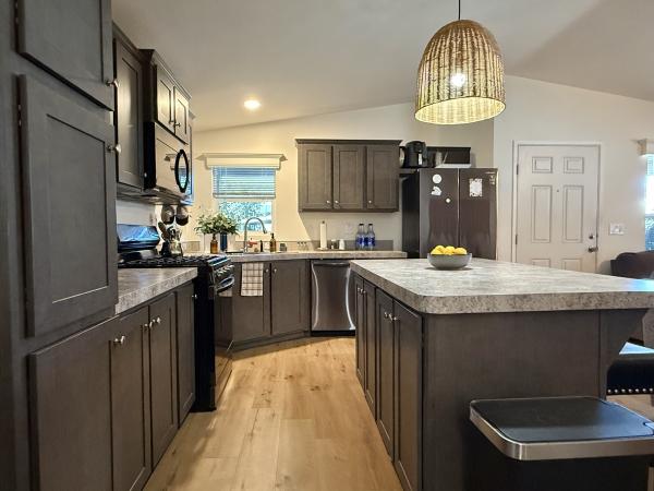 2018 1200755 FLEETWOOD HOMES INC 220CL24563P Mobile Home