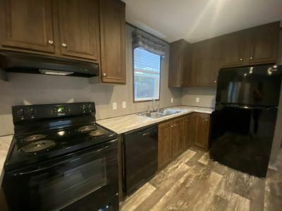 Photo 2 of 11 of home located at 2802 Potts Hollow Rd., #38 Birmingham, AL 35215