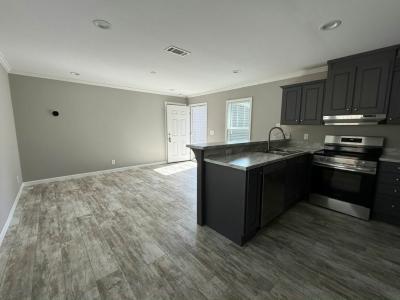 Photo 4 of 11 of home located at 10201 W Beaver St #319 Jacksonville, FL 32220